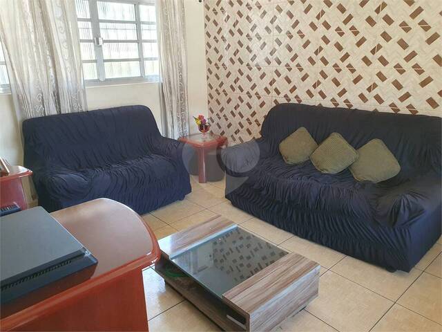 Casa para Venda em Poá - 4