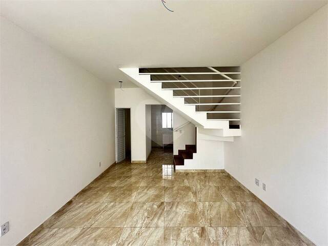 #REO1088167 - Casa em condomínio para Venda em Poá - SP