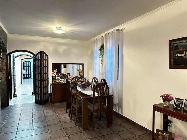 Sobrado para Venda em Poá - 3