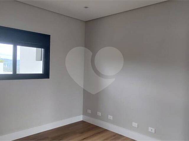 Sobrado para Venda em Mogi das Cruzes - 5