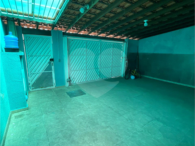 Casa para Venda em Poá - 3