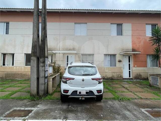 #REO1059813 - Casa em condomínio para Venda em Suzano - SP