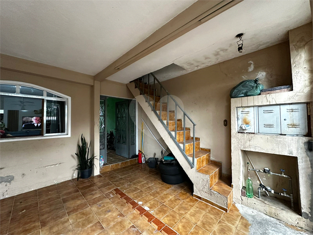 Casa para Venda em Poá - 4