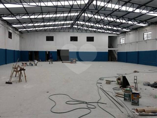 #REO1052698 - Conjunto Comercial para Venda em Poá - SP