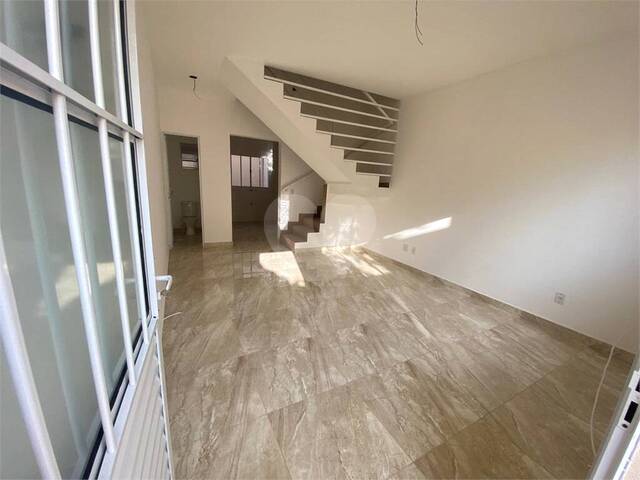 Casa para Venda em Poá - 3