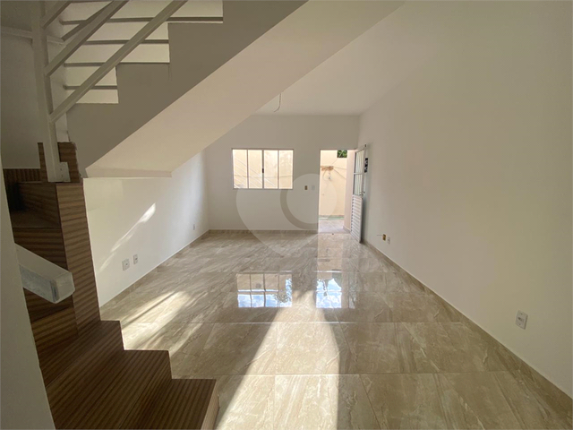 Casa para Venda em Poá - 5