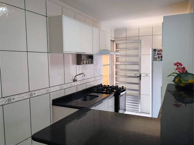 Casa para Venda em Poá - 4