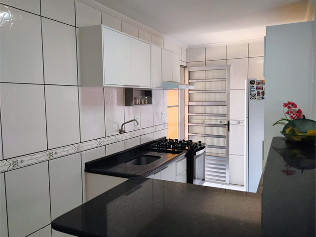 Casa para Venda em Poá - 4