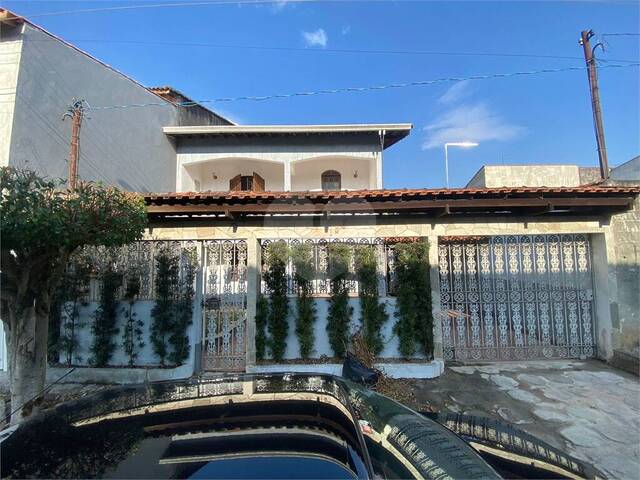 #REO855330 - Sobrado para Venda em Poá - SP