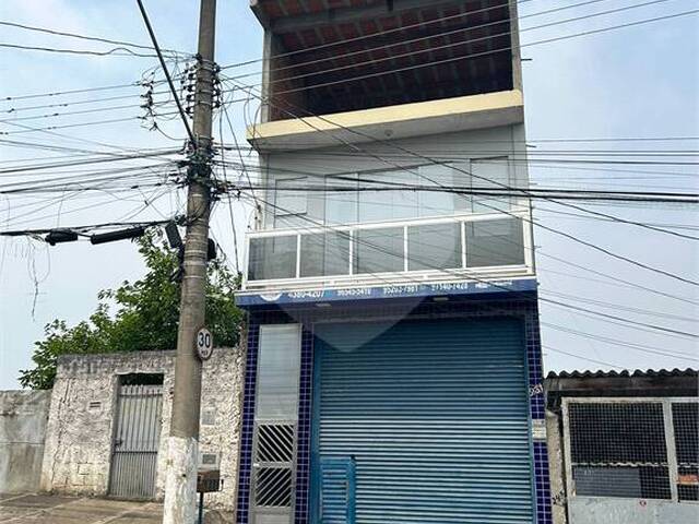 Casa para Venda em Poá - 2