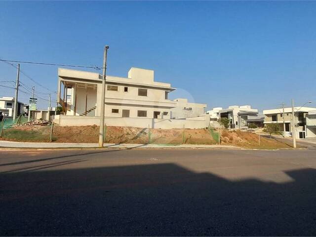 #REO1005256 - Casa em condomínio para Venda em Mogi das Cruzes - SP