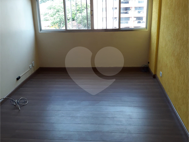 #REO985724 - Apartamento para Venda em Poá - SP
