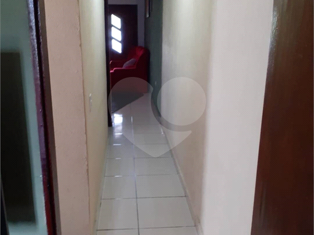 Casa para Venda em Poá - 5