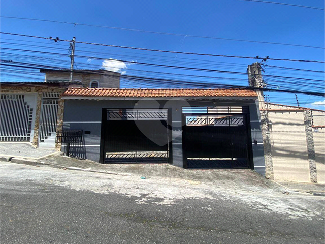 #REO978008 - Casa em condomínio para Venda em São Paulo - SP