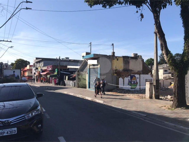 #REO978064 - Terreno para Venda em Ferraz de Vasconcelos - SP