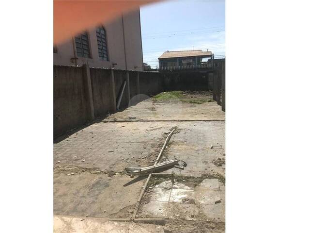 #REO978074 - Terreno para Venda em Poá - SP