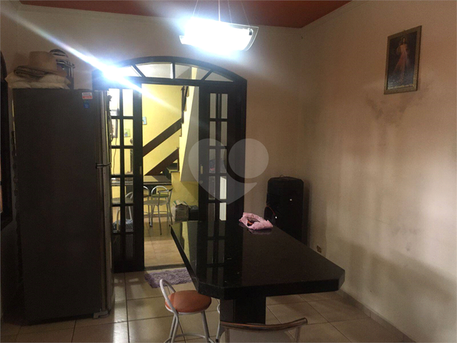 Casa para Venda em Poá - 4