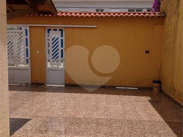 #REO974020 - Casa para Venda em Suzano - SP