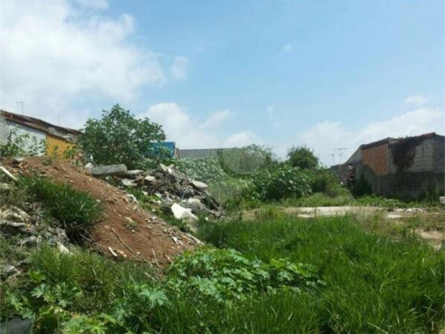 #REO971366 - Terreno para Venda em Poá - SP