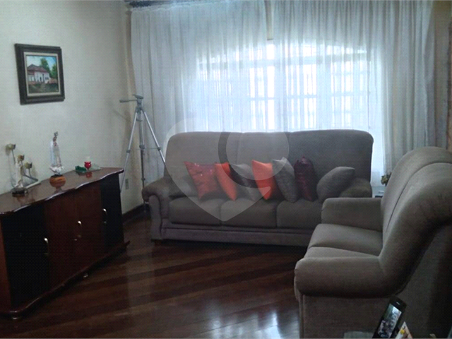 Sobrado para Venda em Mogi das Cruzes - 4