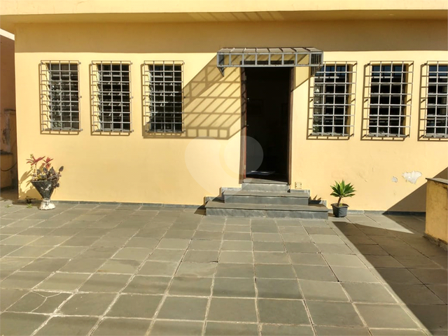 Casa para Venda em Poá - 4