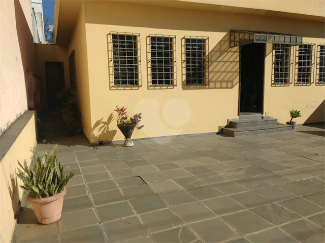 Casa para Venda em Poá - 5