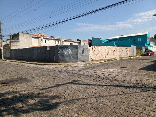 #REO908374 - Terreno para Venda em Suzano - SP