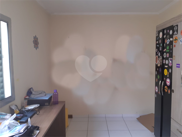 Apartamento para Venda em Ferraz de Vasconcelos - 4