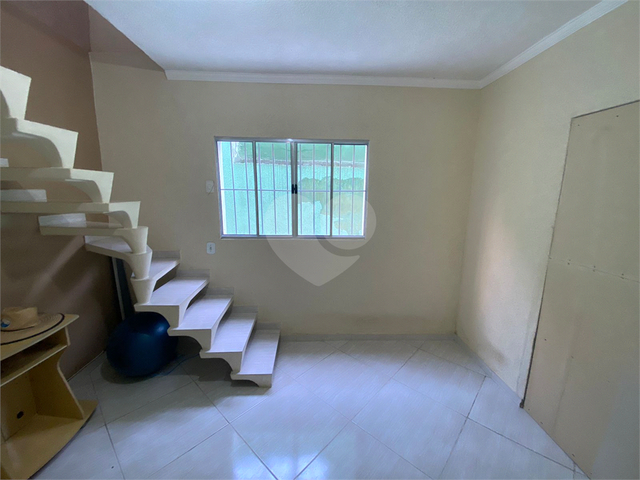 Sobrado para Venda em Poá - 5