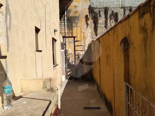 Sobrado para Venda em Poá - 4