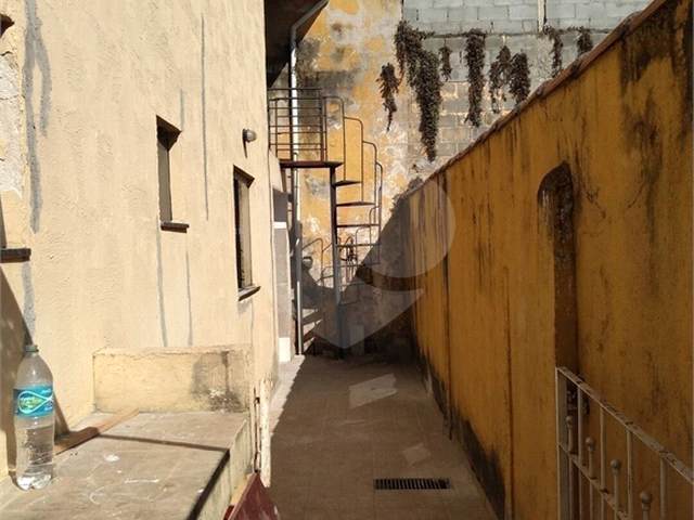 Sobrado para Venda em Poá - 4