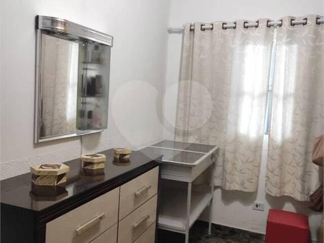 Sobrado para Venda em Itaquaquecetuba - 5