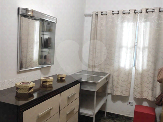 Sobrado para Venda em Itaquaquecetuba - 5