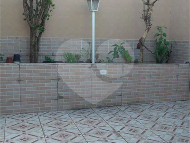 Sobrado para Venda em Poá - 4