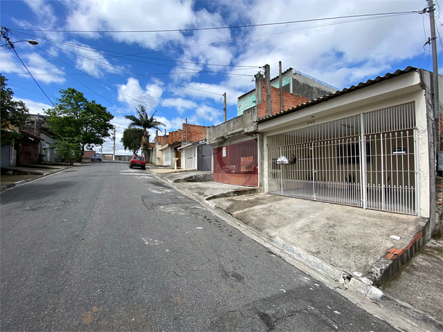 #REO888310 - Casa para Venda em Suzano - SP