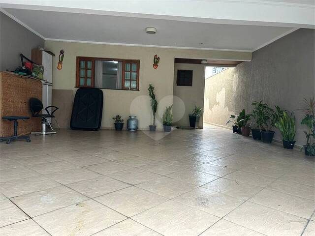 #REO973436 - Casa para Venda em Suzano - SP