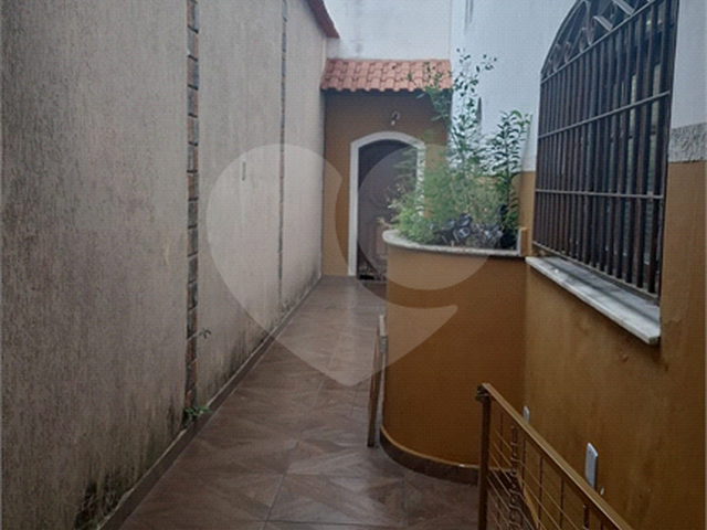 #REO947838 - Sobrado para Venda em Ferraz de Vasconcelos - SP