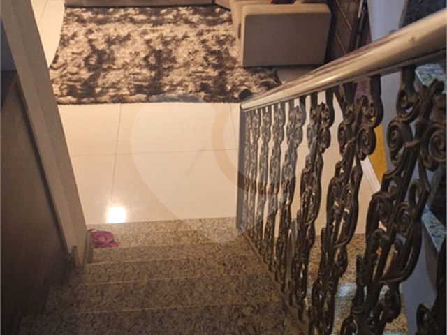 Sobrado para Venda em Ferraz de Vasconcelos - 4