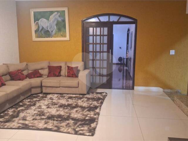 Sobrado para Venda em Ferraz de Vasconcelos - 5