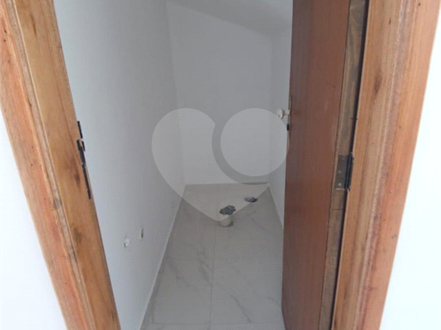 Sobrado para Venda em Itaquaquecetuba - 5