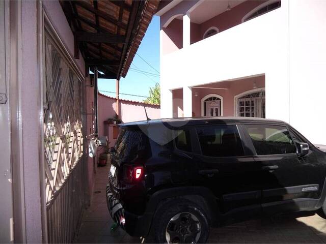 Sobrado para Venda em Poá - 4