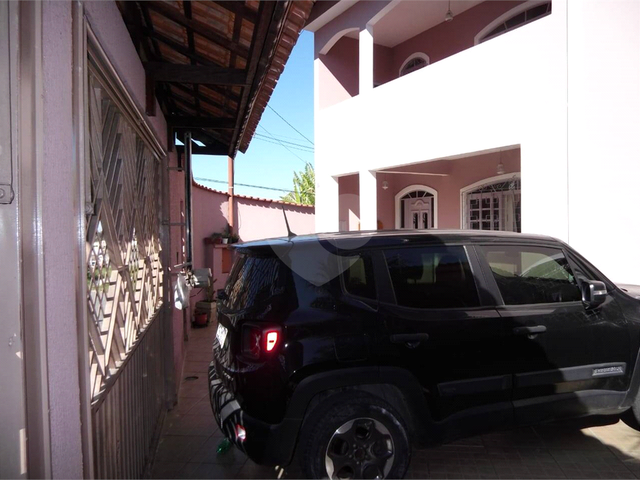 Sobrado para Venda em Poá - 4