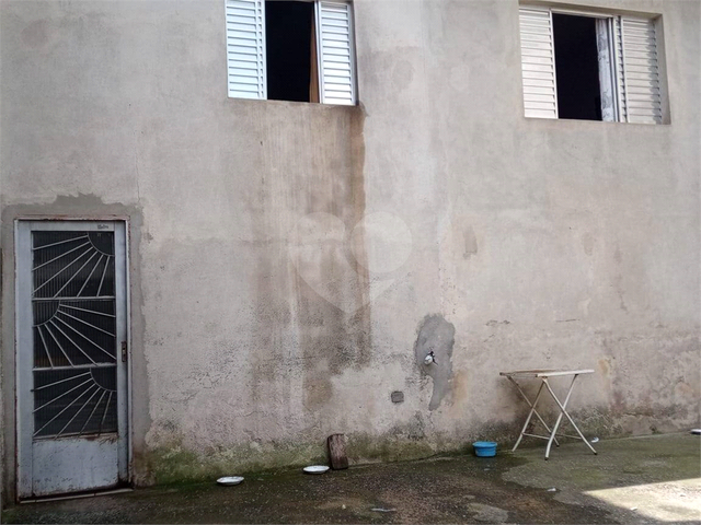 Casa para Venda em Itaquaquecetuba - 4