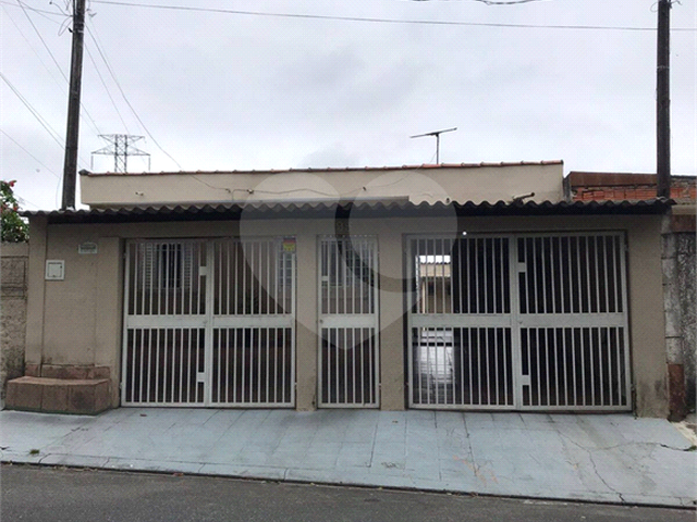 #REO899279 - Casa para Venda em Poá - SP