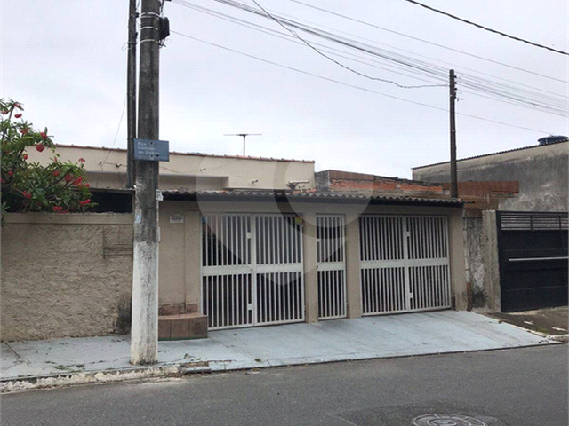 #REO899279 - Casa para Venda em Poá - SP