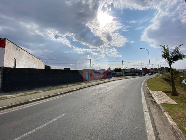 Terreno para Venda em Suzano - 4