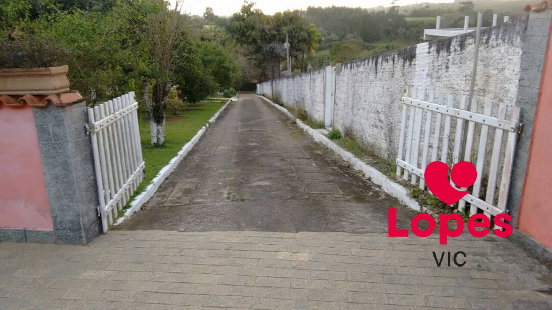 Chácara à venda com 2 quartos, 312m² - Foto 4