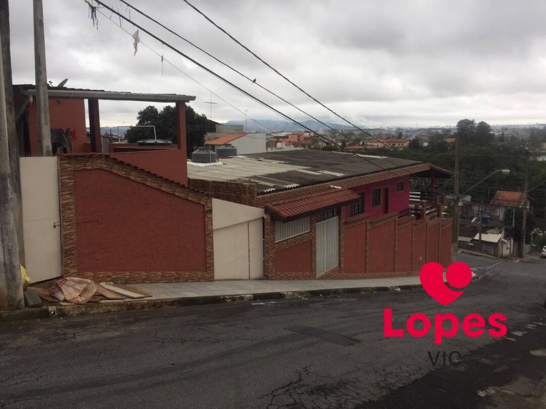Sobrado à venda com 4 quartos, 492m² - Foto 1