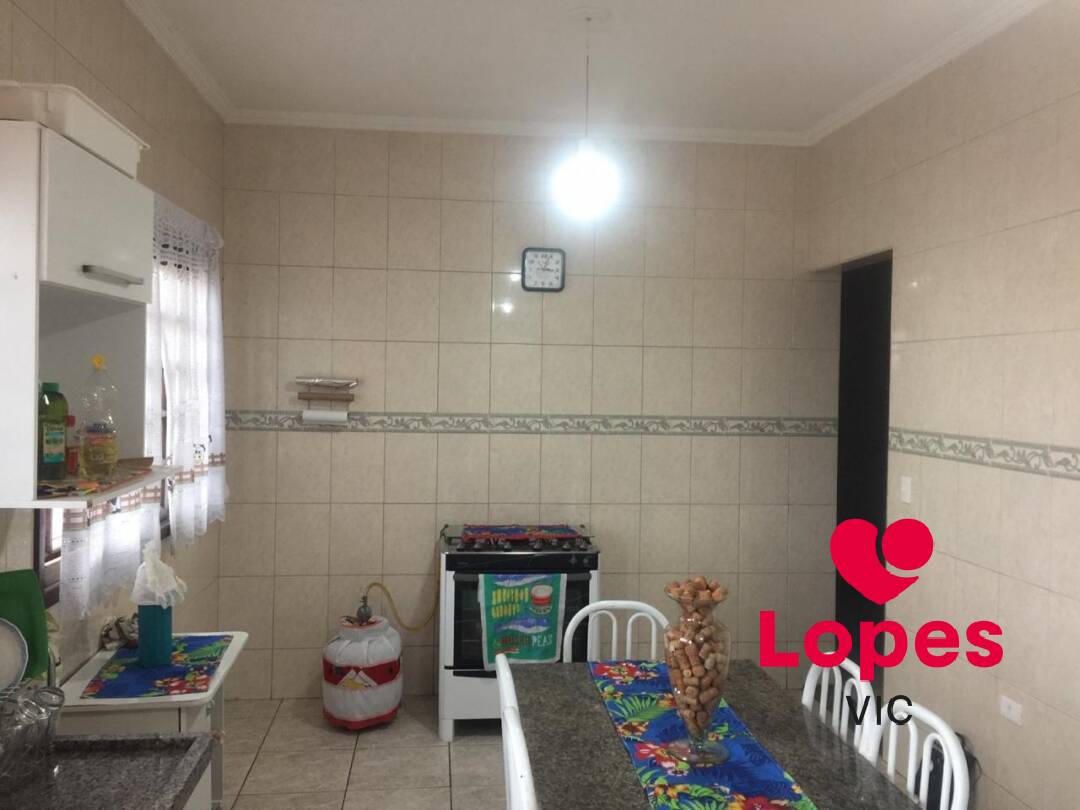Sobrado à venda com 4 quartos, 492m² - Foto 4