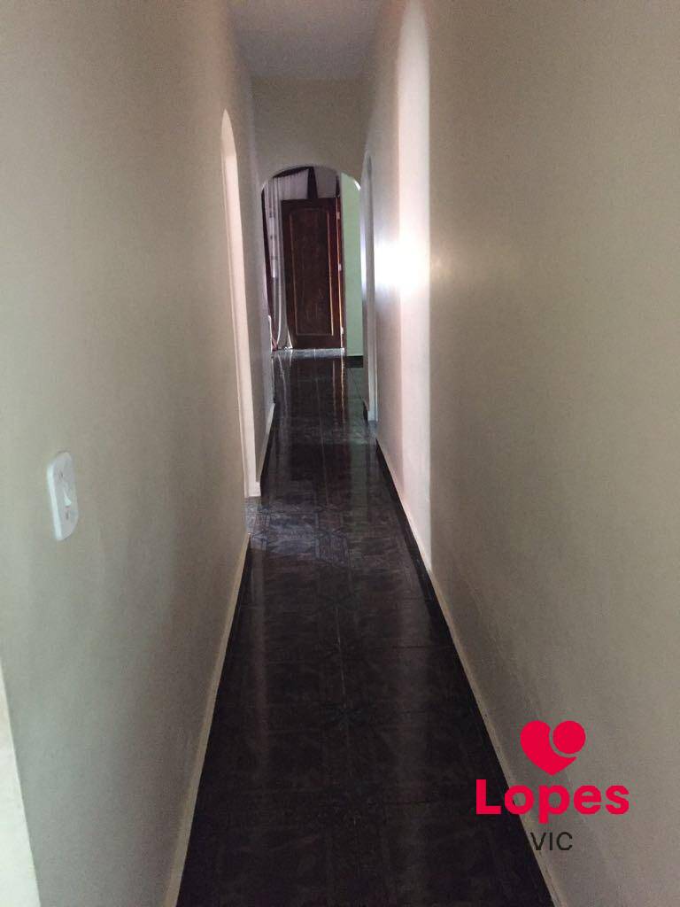Casa à venda com 3 quartos, 230m² - Foto 9